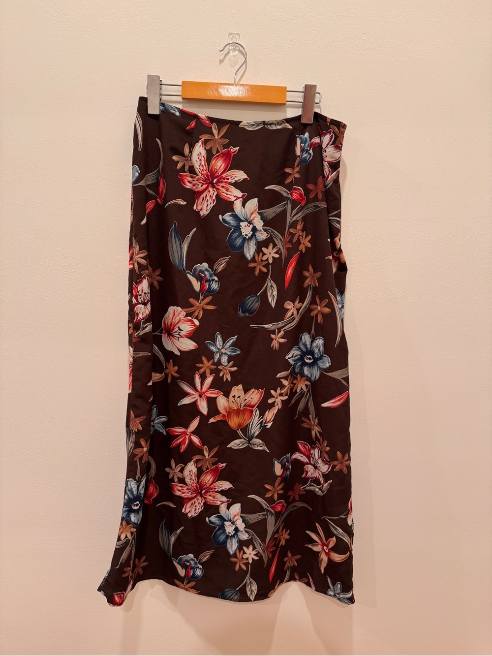 vintage 90s brown tropical maxi skirt!